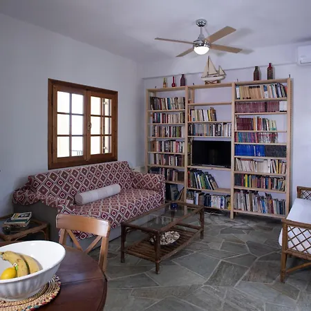 3 Olive Trees -retreat House Tatil Evi *